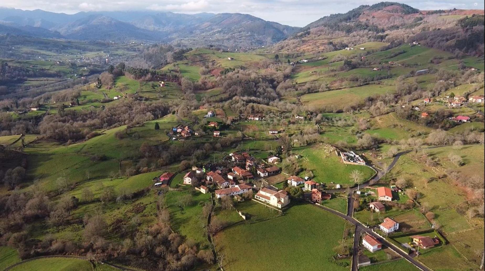 Villa El Balcon del Horreo Piloña Exterior foto